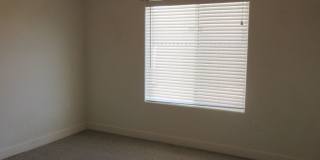 Move-In Discount!!!  3 Bed - 2 Bath Newer Construction Single Level Twin Home Gallery 7