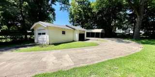 1715 S. KIMBROUGH AVE. - NO PETS - CALL OFFICE FOR SHOWING INFORMATION Gallery 27