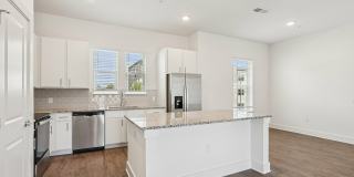 Maggie Flats Gallery 78