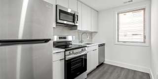 A charming apartment community ideally located along 14th Street NW Gallery 500