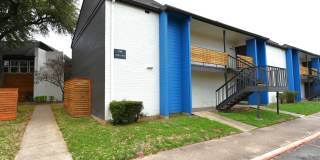 Flats on Youree Gallery 2