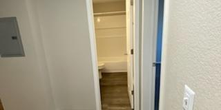 River Walk Apartments Gallery 13