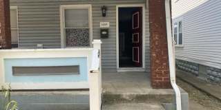 Large 2 Bedroom Duplex in prime location Weiland Park / Itailian Village / Campus Gallery 1