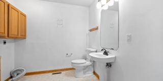Pet Friendly Three Bedroom! Gallery 15
