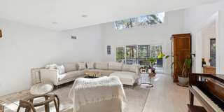 6 Woodland Way Gallery 3