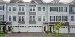 60 AUTUMN PARK Drive Gallery 1