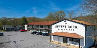 Sunset Rock Apartments Gallery 12