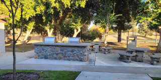 Woodside Gallery 13