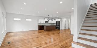 Modern Three Bedroom! Gallery 9