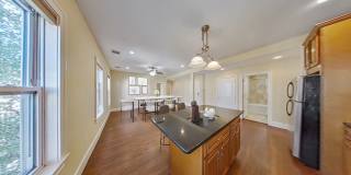 Giant 4 Bed in Mission Hill - NO BROKER FEE Gallery 3