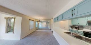 Ground Level 3 + 2 Spacious Updated condo Gallery 8