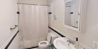 213 N Walnut Street Gallery 9