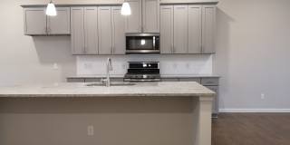 Excellent Location!!!Townhome Gallery 4