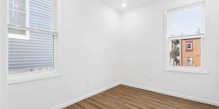 33 STAGG ST Gallery 15