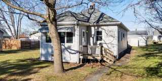 121 Oak St, Proctor Gallery 1