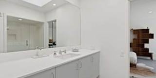 5 bedroom 5 bath Available for Short Term Rental Gallery 20