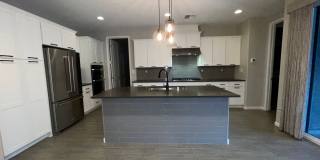 Beautiful Home in 55+ Community Gallery 11