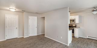 Willow Crossing Apartments - Limited-Time Special! Gallery 5