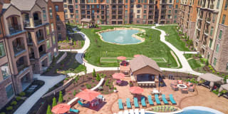 Edgewater at City Center Gallery 22