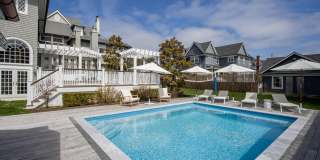 207 Monmouth Avenue Gallery 72