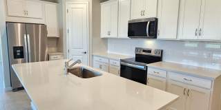 Annual Unfurnished New Construction 3 Bedroom 2 Bathroom Home in Sunstone at Wellen Park! Gallery 12