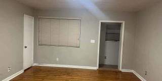 1744 DEBUTANTE Drive Gallery 12