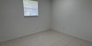 3/1.5 Palm City Home Gallery 7