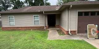 1309 Grand Oak Drive Gallery 1
