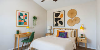 Cheswick Village Gallery 20