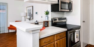 The Daphne Apartments Gallery 9