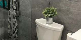 3406 NE 168th St Gallery 19