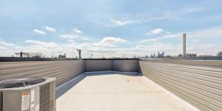 415 W YORK Street Gallery 20