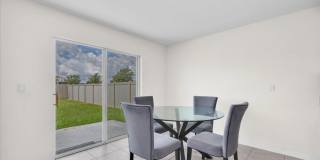 Available now in Wimauma | Spacious 5BR Home with 2,600+ Sqft Gallery 25
