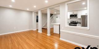 25 Alice St. Gallery 5
