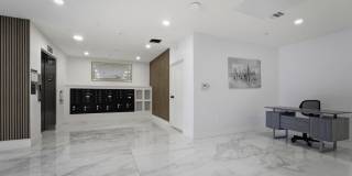 845 S Saint Andrews Pl Gallery 3