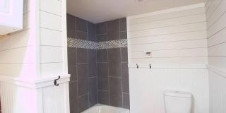 821 N Brett Street Gallery 15