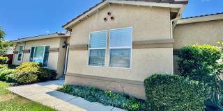 Is it Retirement Time for You? 3 Bedroom 2 Bath in a desirable gated community! Gallery 1