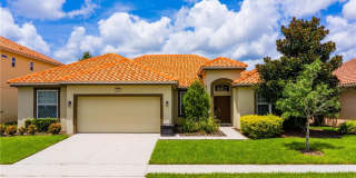 Modern 5-bed/4-bath pool home. FURNISHED Gallery 1