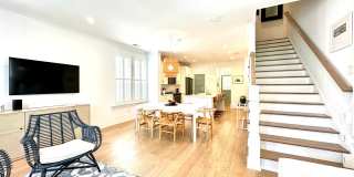 3/2.5 Fully Furnished Home in Sullivans Pointe Located in Mt. Pleasant! Gallery 5