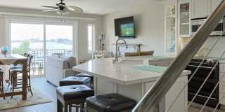 Spectacular 2 Bd/2Ba Glorietta Bay Condo. Gallery 1