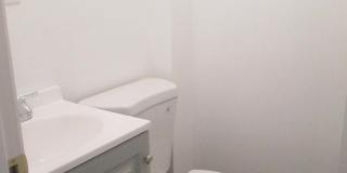 811 Cedar Avenue Gallery 6