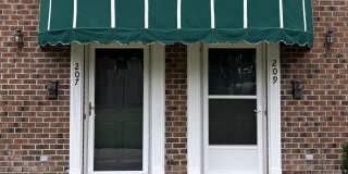 209 South Lincoln Street Gallery 1