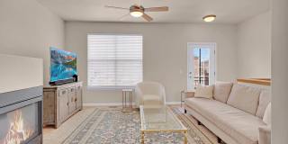 Immaculate 3 Bedroom Townhome Near Downtown COS Gallery 11