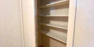 Spacious 4BR House in Edgewater Gallery 34