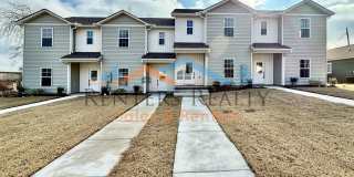 Modern Luxury Townhouse in the Heart of Huntsville Gallery 1