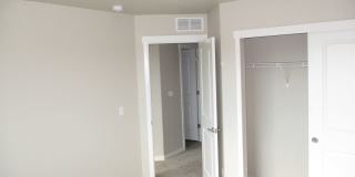 Brand New Berthoud Property facing the Mountains Gallery 20