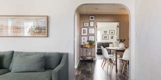 1916 W 94th St Gallery 7