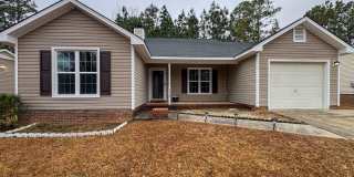 Charming 3 Bed 2 Bath Home in Jack Britt Gallery 1