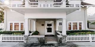 1643 6th Ave Gallery 17