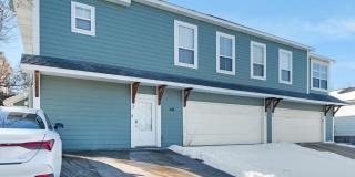 40 E Maple Street #2 Fayetteville, AR- 1 Bedroom / 1 Bathroom Apartment - ASK ABOUT OUR CASHLESS SECURITY DEPOSIT Gallery 1